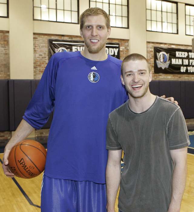 Dirk Nowitzki and Justin Timberlake